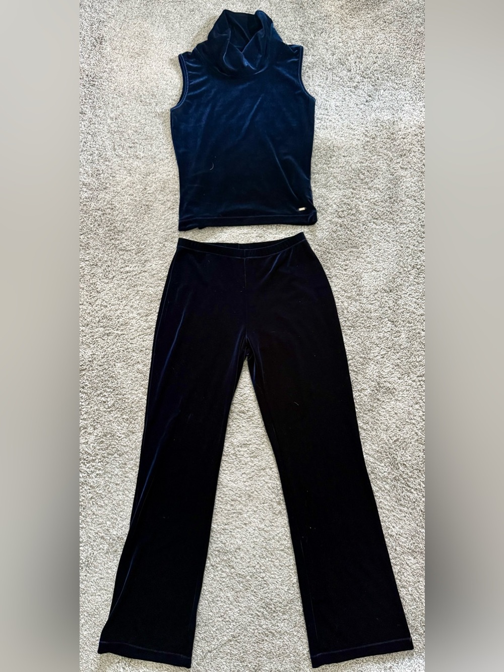 Tommy Hilfiger Blue Velour 2-Piece Set Cowl Neck Tank & Wide Leg Pants (M)